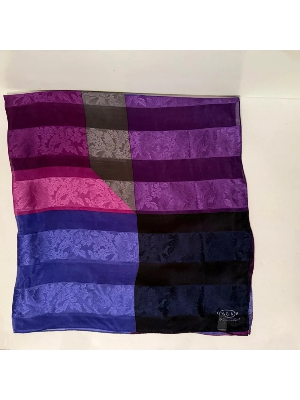 OSCAR DE LA RENTA SCARF PURPLE GRAY PINK SCROLL FLORAL STRIPE SILK LARGE SQUARE